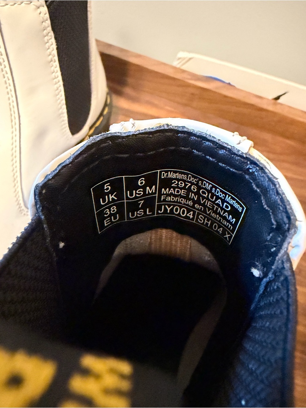 Dr. Martens White Leather Chelsea Boots with Black Sole - Picture 3 of 3
